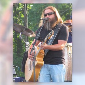 Jamey Johnson performing live in 2013
